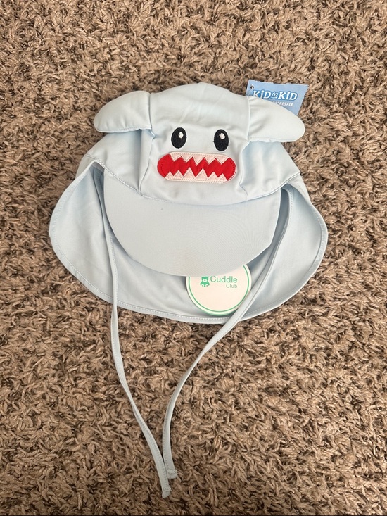 Cuddle Other - Light Blue Shark Sun Hat for Kids